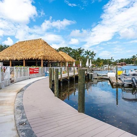 Waterfront, Pool, Tiki Bar & Grill, Gym, Location! Lägenhet Sarasota Exteriör bild